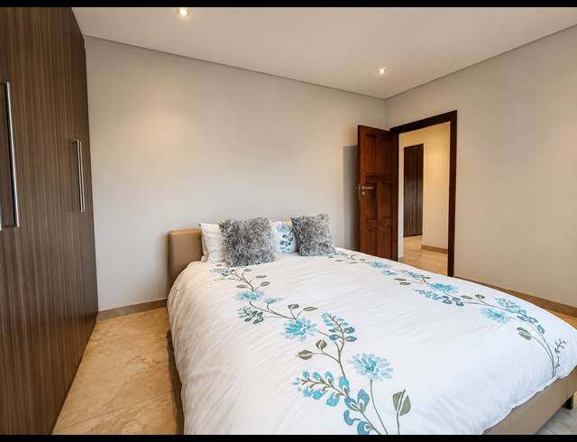 4 BEDROOM TOWNHOUSE FOR SALE IN THREE RIVERS PROPER